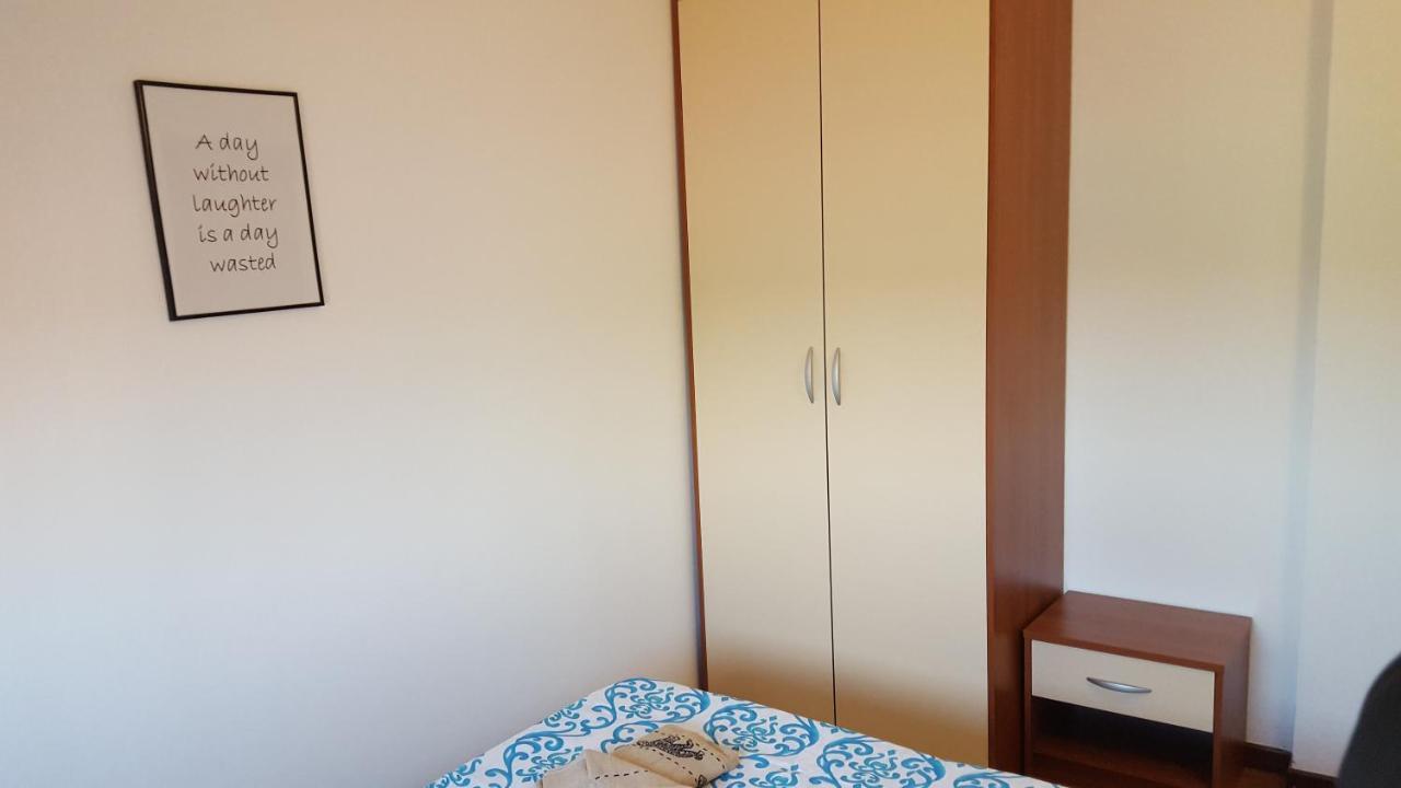 Apartmani Viktorija Fažana Exterior foto